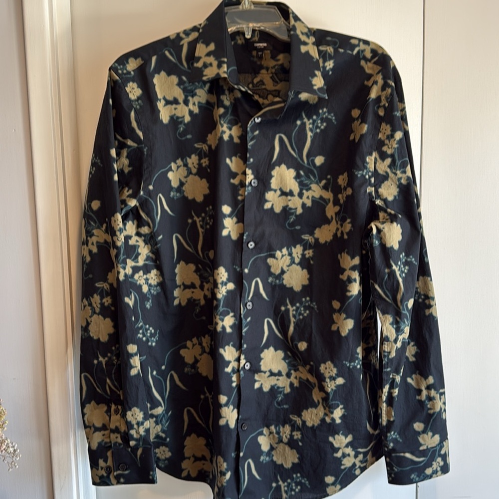 Express Men’s Floral Long Sleeve Shirt